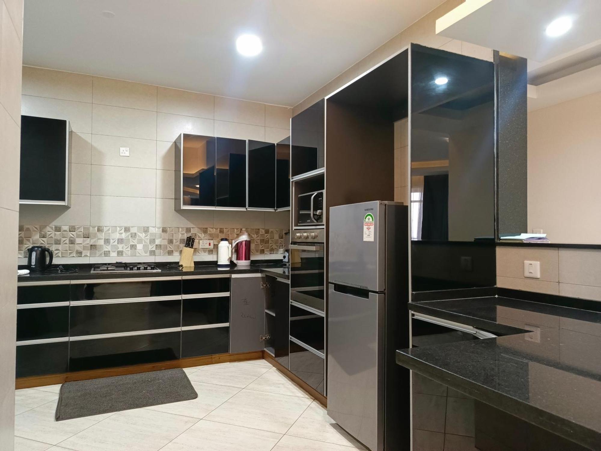 Savannah Lions Exquisite Apartment Mombasa Esterno foto